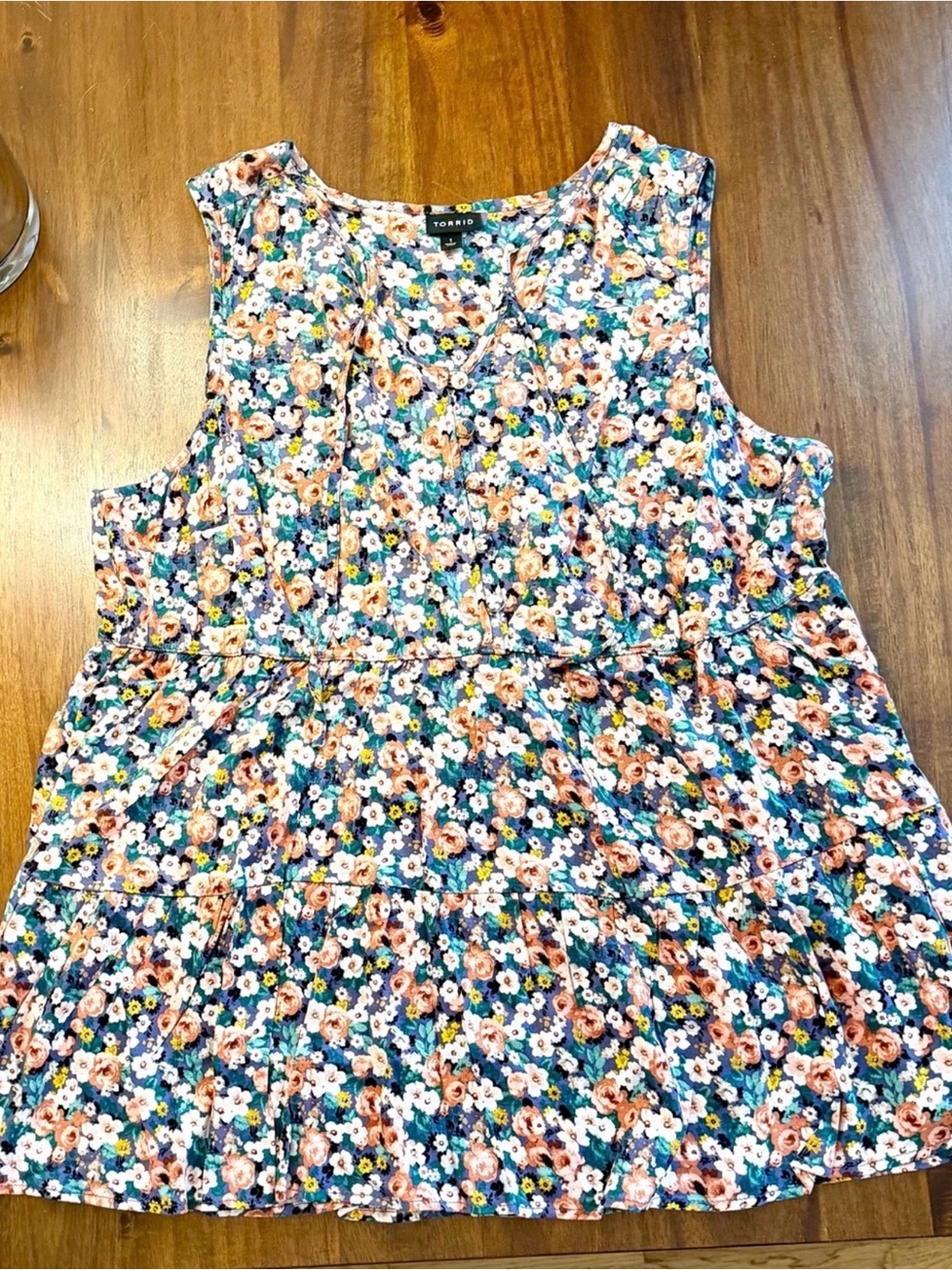 Vero Moda Navy Floral Sleeveless Peplum Tank